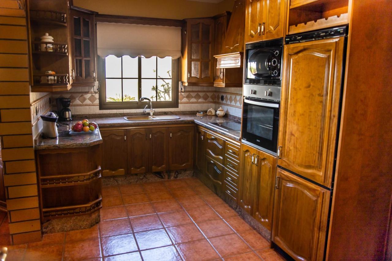 Cuevas Villa *