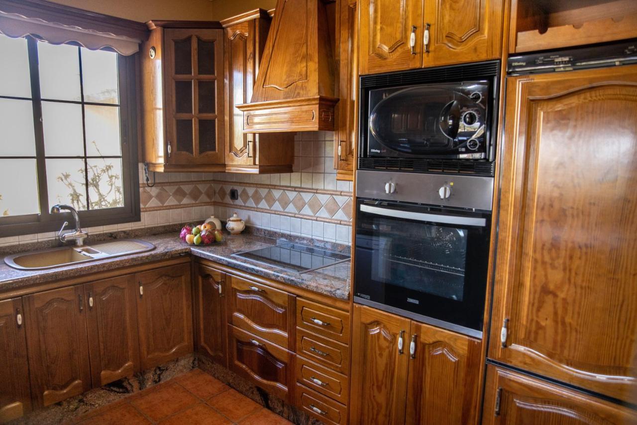 Cuevas Villa *